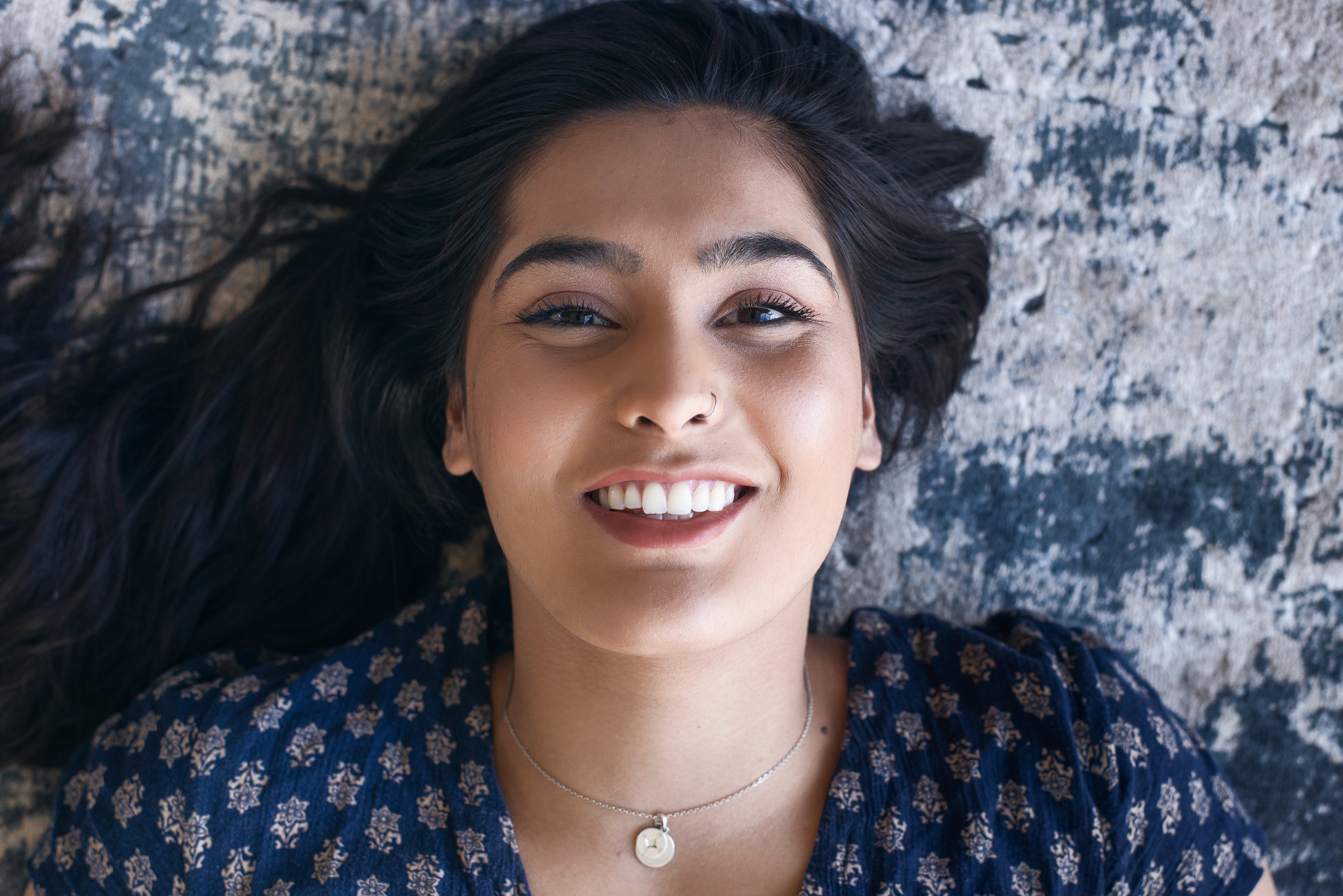 files/lying-on-the-floor-smiling.jpg